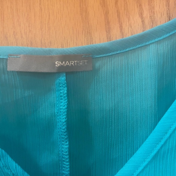 Smart set blouse - Picture 2 of 3